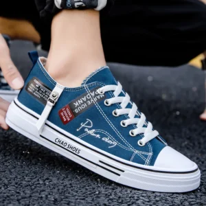 Brand Men's Vulcanized Shoes Breathable Light Men Canvas Shoes Flat Lace Up Low Top Comfortable Casual Fashion Male Sneakers Hot