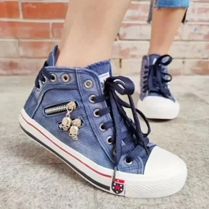 Autumn New Women Canvas Shoe Fashion Lace Up Skull Light Blue Denim High Top Sneakers Classic Metal Decoration Casual Zapatillas