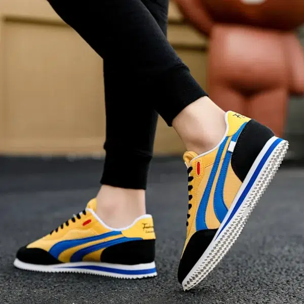 Spring New 2023 Fashion Yellow Low Casual Sneakers Men Comfortable Flats Outdoor Sport Shoes Trainers Mens Sneakers Basket Homme - Image 3