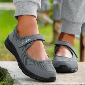 Women Sneakers 2024 New Fashion Women Soft Flat Women Sneakers Slip On Women's Sports Shoes Running Ladies Vulcanize Shoes