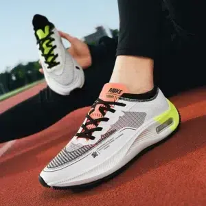 New Men and Women Lovers Sports Running Shoes Light Breathable Cushion Shock Absorbers Male Sneakers Tenis Masculino Zapatillas