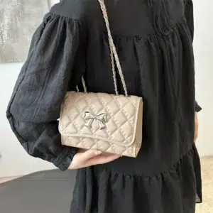 Single shoulder bag fashion diamond chain bag women 2024 summer new crossbody bag popular bow commuter small square bag