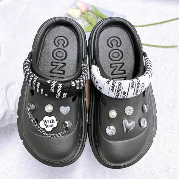 Fashion Charms Sandals 2024 New Clog Shoes Outdoor Women Slippers Thick Sole High Quality Summer Sandals For Girls - Image 3