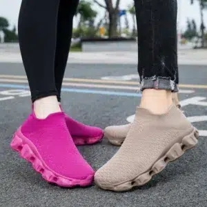 Hot Blue Socks Sneakers For Women Men Knit Breathable Slip-on Men's Running Shoes Cheap Lightweight Casual Women's Sports Shoes