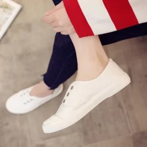 2022 Autumn New Slip-On Lovers Canvas Shoes Women's All-Match Trend White Shoes Summer Student Flat Bottom Casuals Male Sneakers