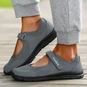 Women Sneakers 2024 New Fashion Women Soft Flat Women Sneakers Slip On Women's Sports Shoes Running Ladies Vulcanize Shoes