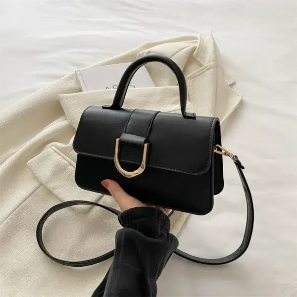 Popular bags for women 2024 new style trendy textured handbags commuter shoulder bags simple crossbody small square bags