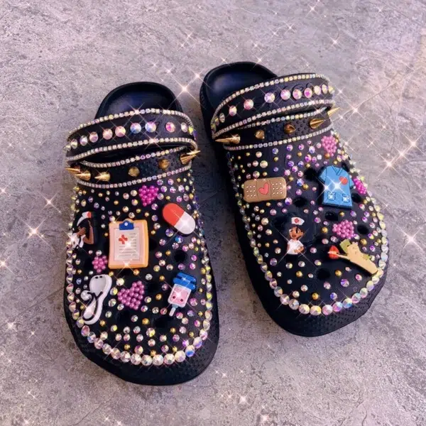 Women Shoes Sandals Summer Slippers Rivet Soft Garden Shoes Bling Clogs With Charms Female EVA Casual Shoes Plus Size 36-44 - Image 2