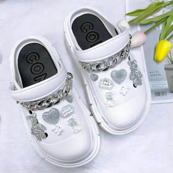 Fashion Charms Sandals 2024 New Clog Shoes Outdoor Women Slippers Thick Sole High Quality Summer Sandals For Girls - Image 4