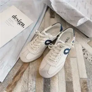 Retro Women Flat Bottom Casual Lightweight Breathable Classic Jogging Sneakers Vulcanize Walking Shoes Female Outdoor Trainers