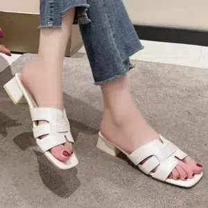 Slippers Women Summer Shoes Flat Luxury Outdoor Beach Flip Flops Female Sandals Trend Brand Design Slides Shoes Woman Slides