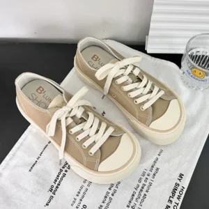 Fashion Trainers Women Canvas Shoes Designer Lace-up Vulcanized Shoes Youth Street Casual Shoes Students Flat Platform Sneakers