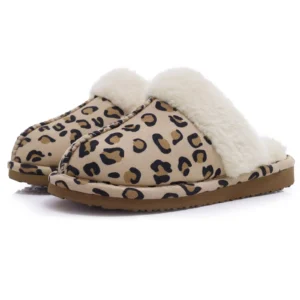 Pallene New Warm Slippers Women Plush Fluffy Cotton Shoes Soft Comfort Fur Slides Couple Cozy Fuzzy Home Slippers Female Slides