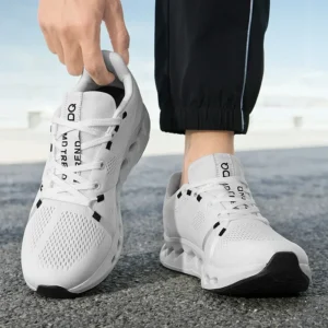 New Men's Sneakers Fashion Casual Shoes Sports Running Mesh Breathable Comfortable Non-slip Elastic Male Shoes